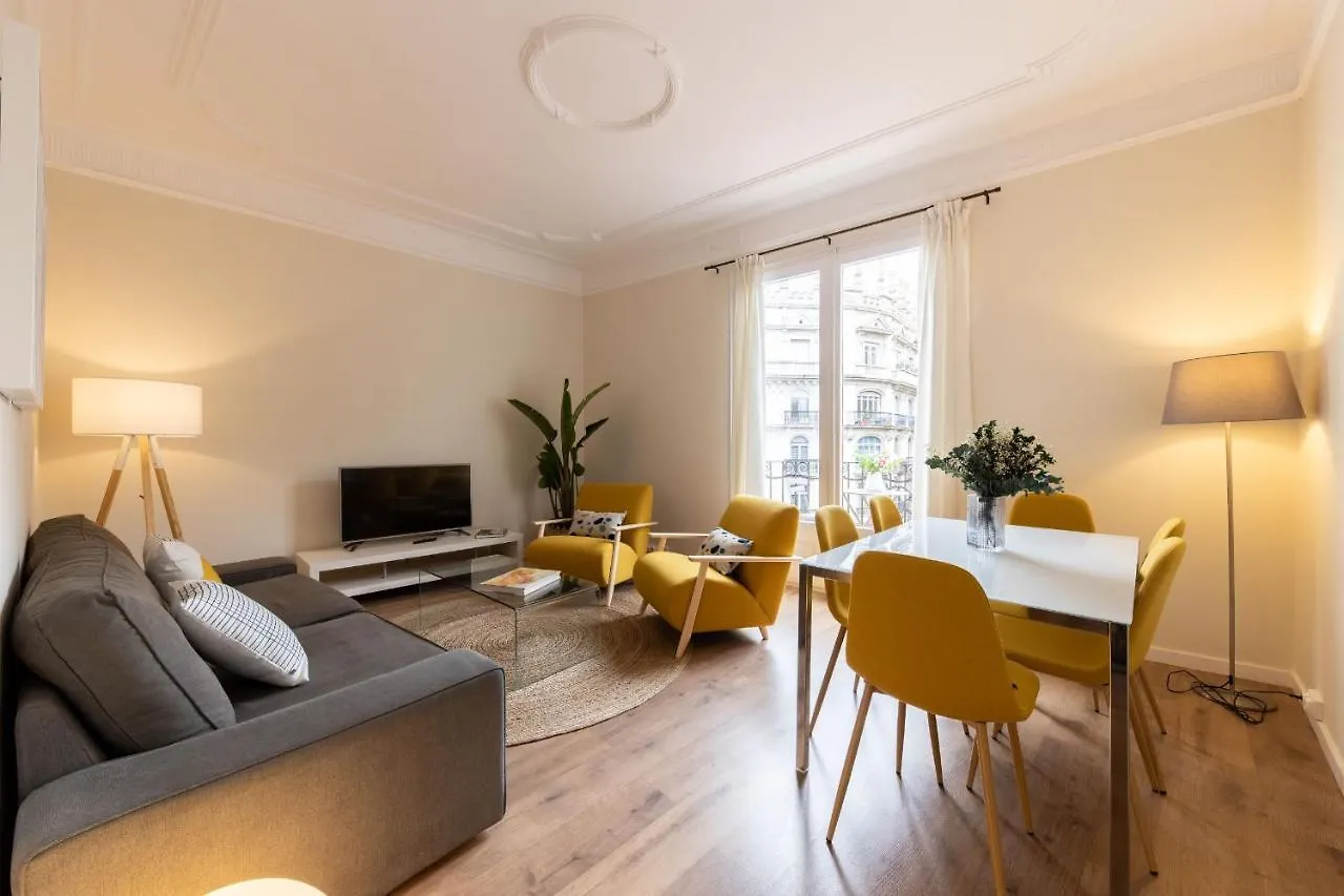 Ola Living Diagonal II Apartments Barcelona
