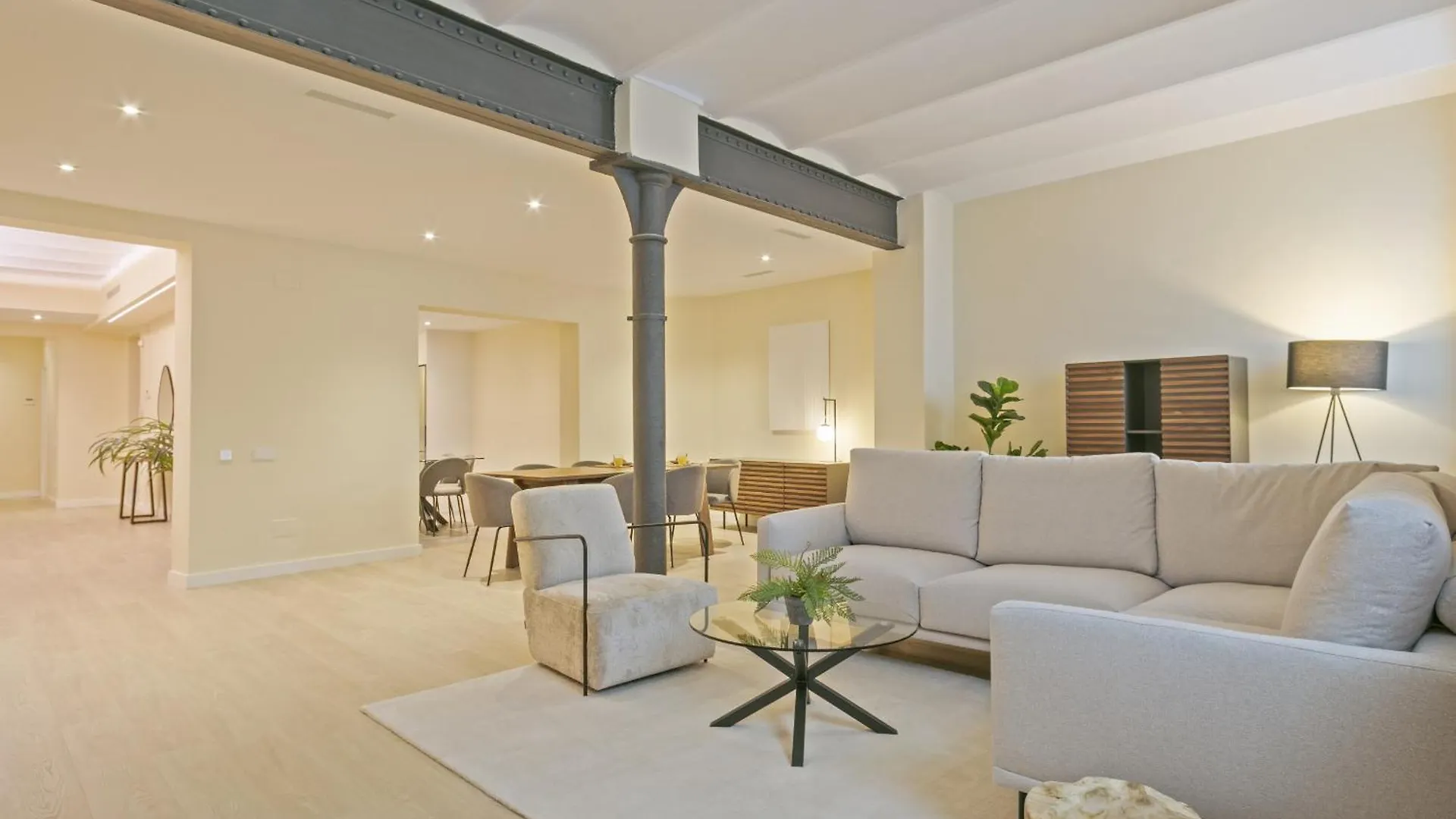 Ola Living Diagonal II Apartments Барселона