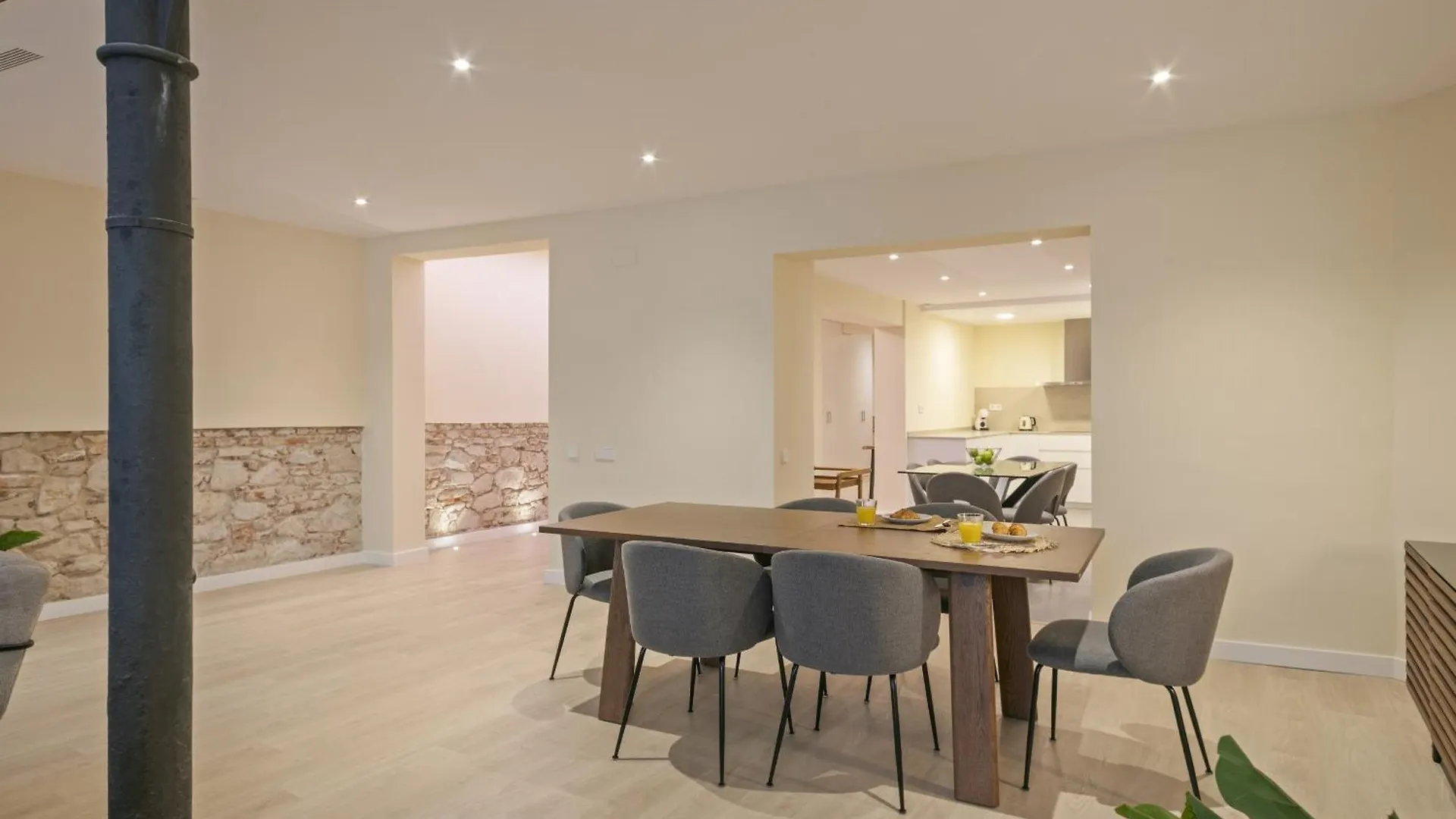 Ola Living Diagonal II Apartments Барселона Испания