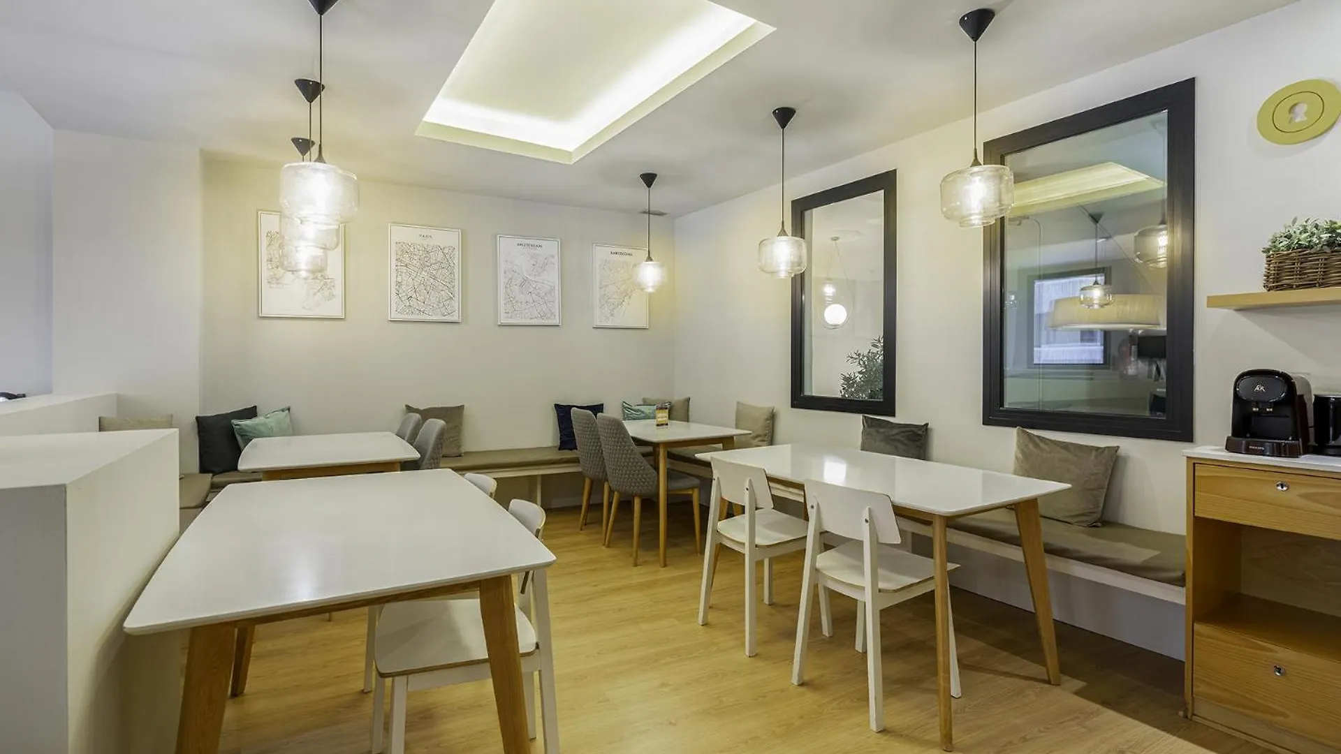 Ola Living Diagonal II Apartments Barcelona