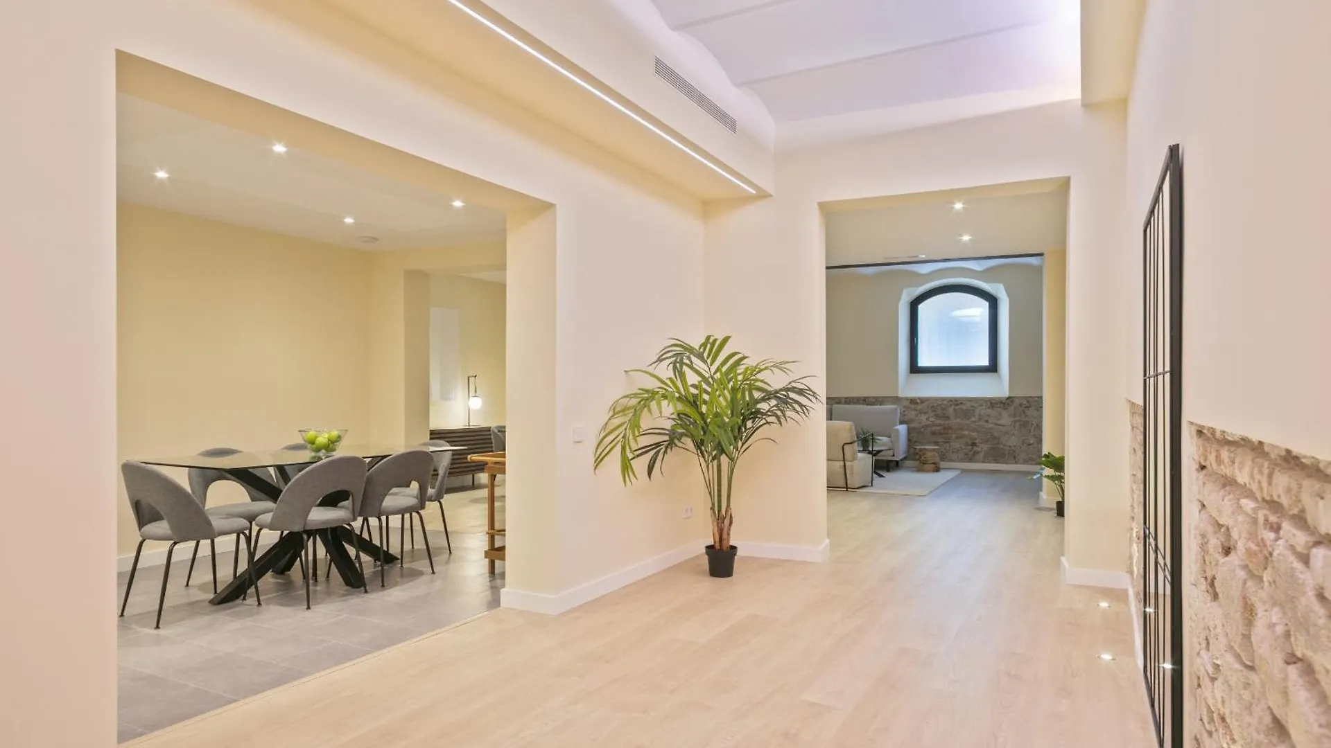 Ola Living Diagonal II Apartments برشلونة