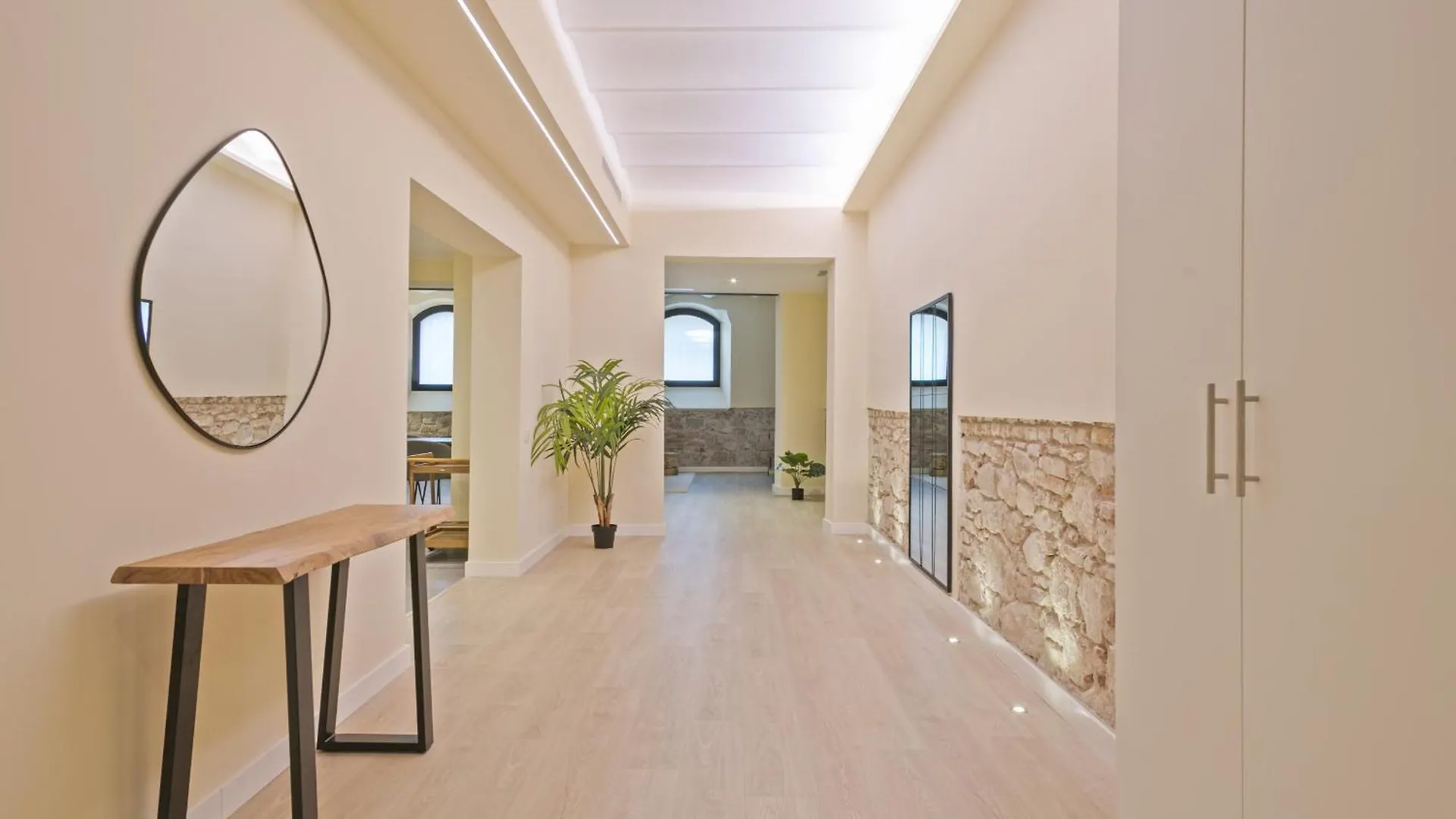Ola Living Diagonal II Apartments برشلونة