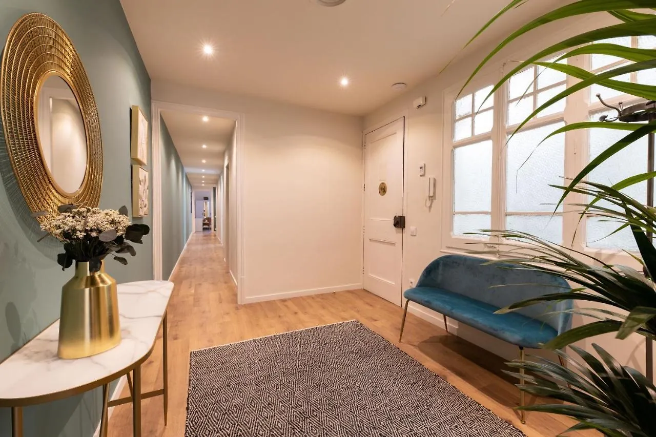 Ola Living Diagonal II Apartments Barcelona