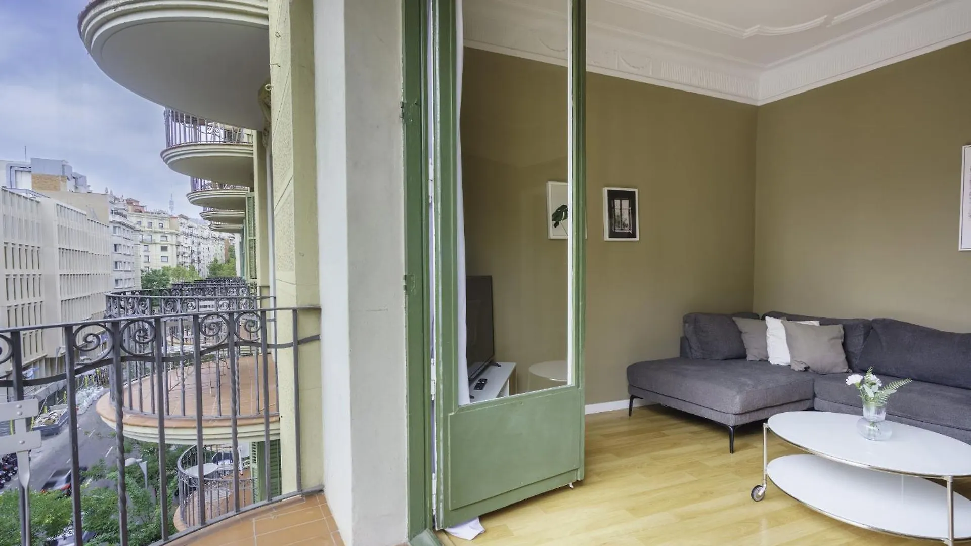 Ola Living Diagonal II Apartments Barcelona Spain